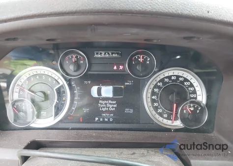 2013 Ram 1500 Big Horn z USA, uszkodzony, nr VIN 1C6RR6LT8DS650556